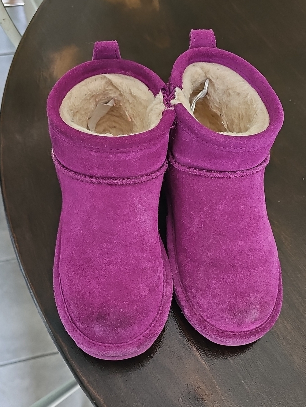 BEARPAW Suede Micro Boot Girls Size 1 Purple
